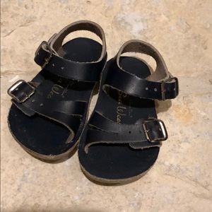 Navy blue Sea Wee saltwater Sandals sz 3